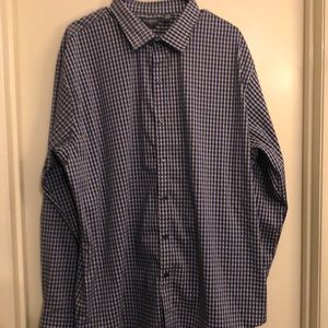 Van Heusen Slim Fit Long Sleeve Dress Shirt